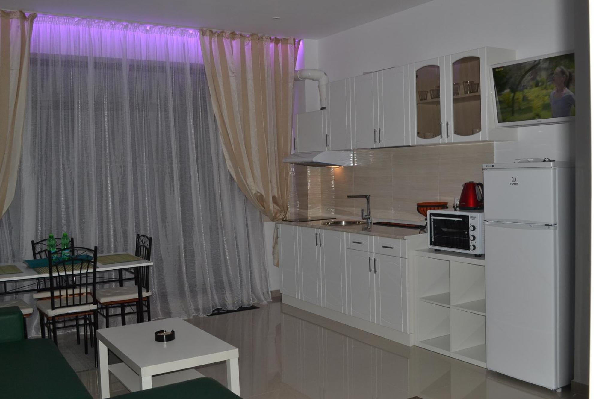City Park Residence Констанца Номер фото