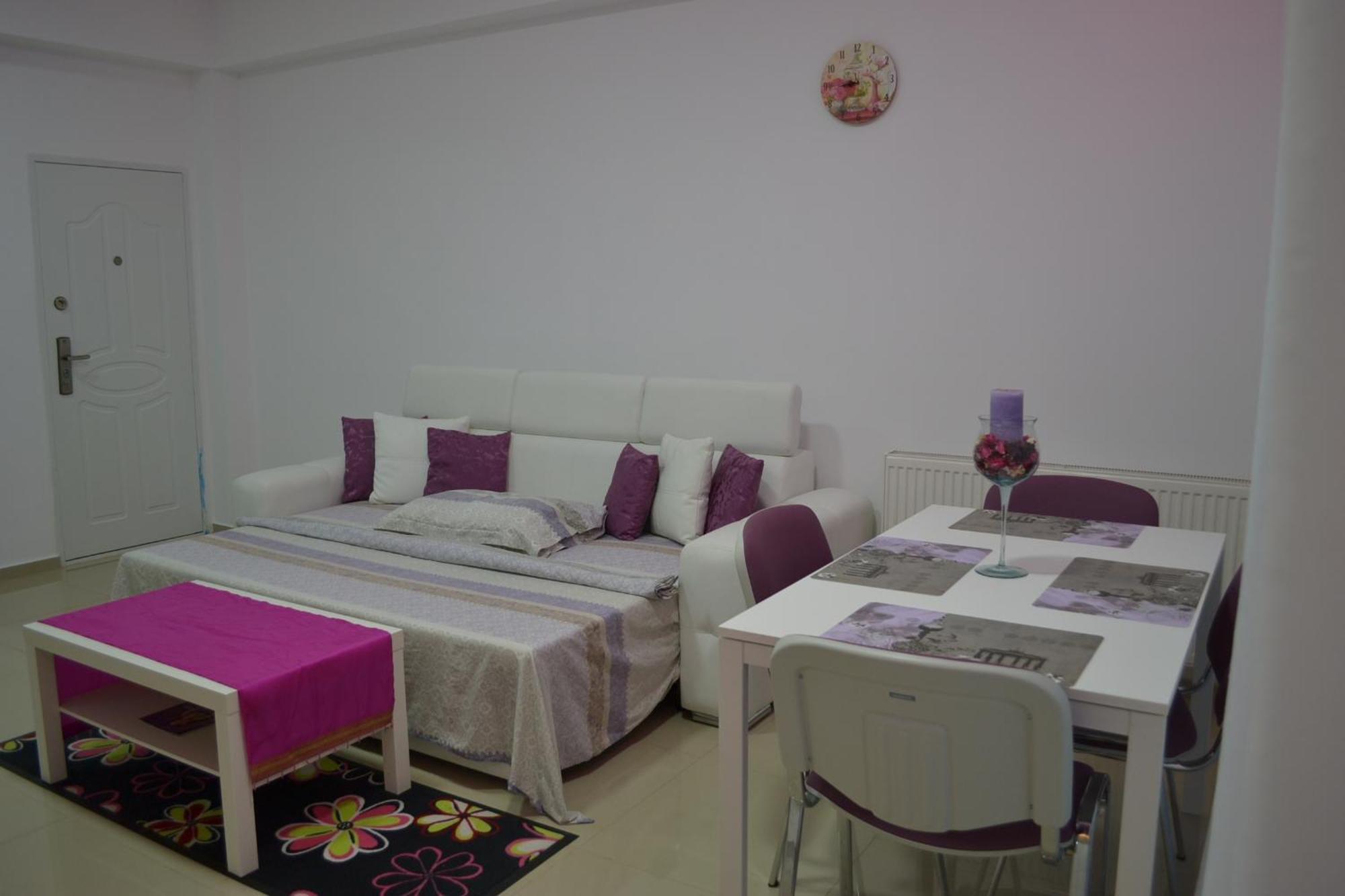 City Park Residence Констанца Номер фото