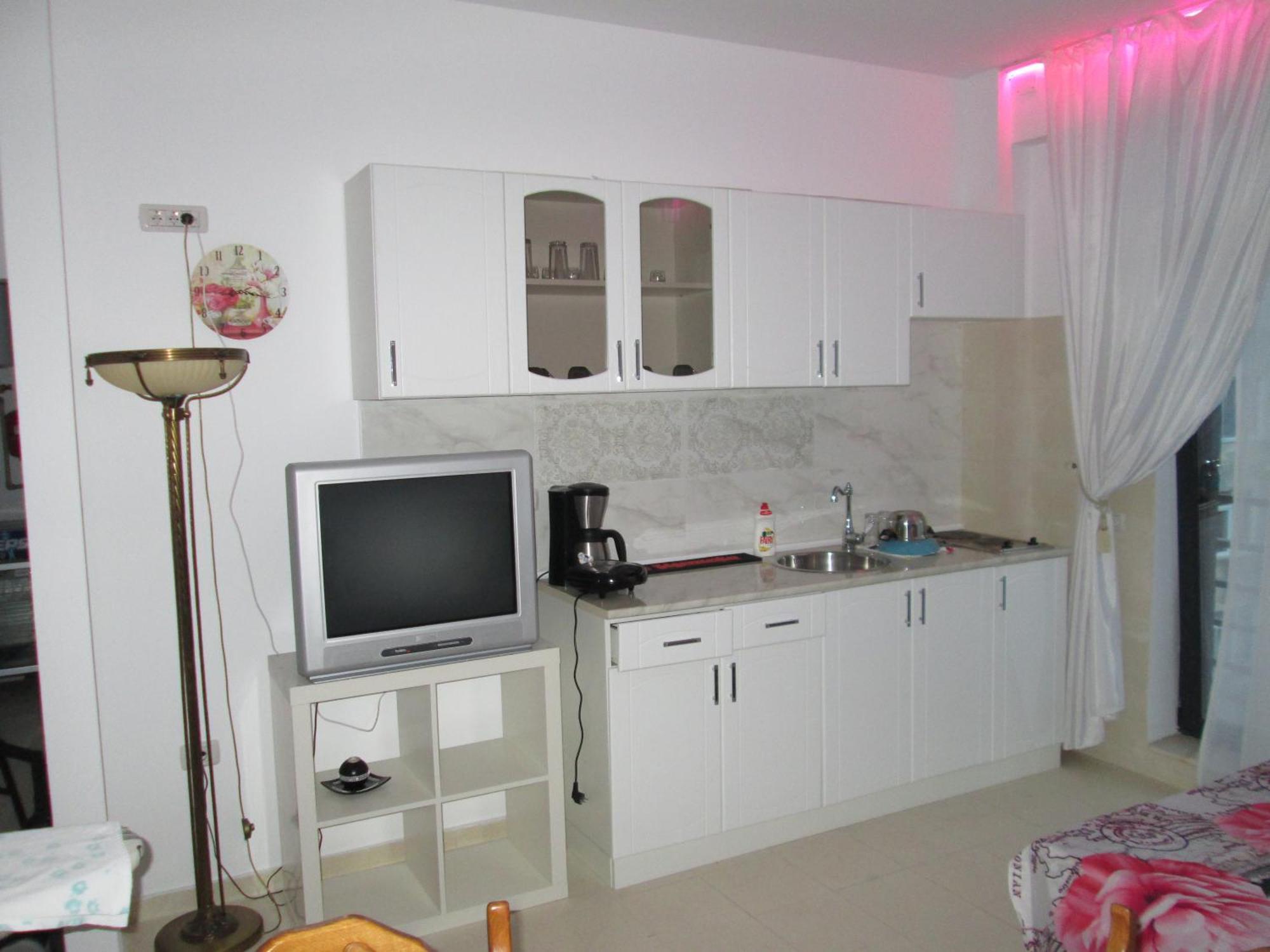 City Park Residence Констанца Номер фото
