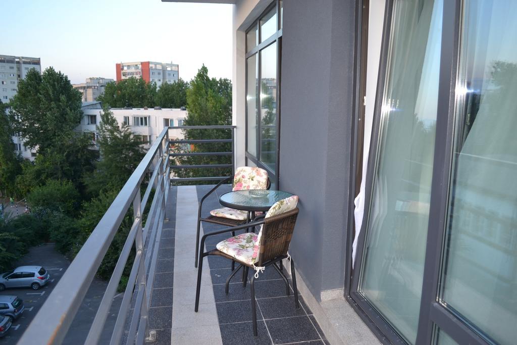 City Park Residence Констанца Экстерьер фото